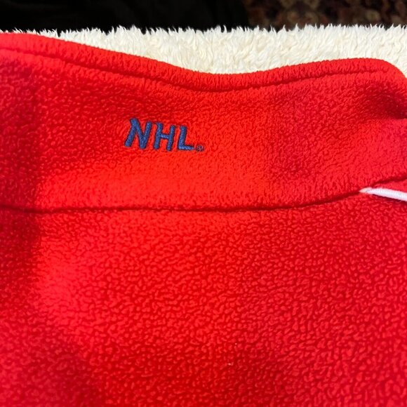 Washington Capitals Fleece Size XL - Picture 5 of 5